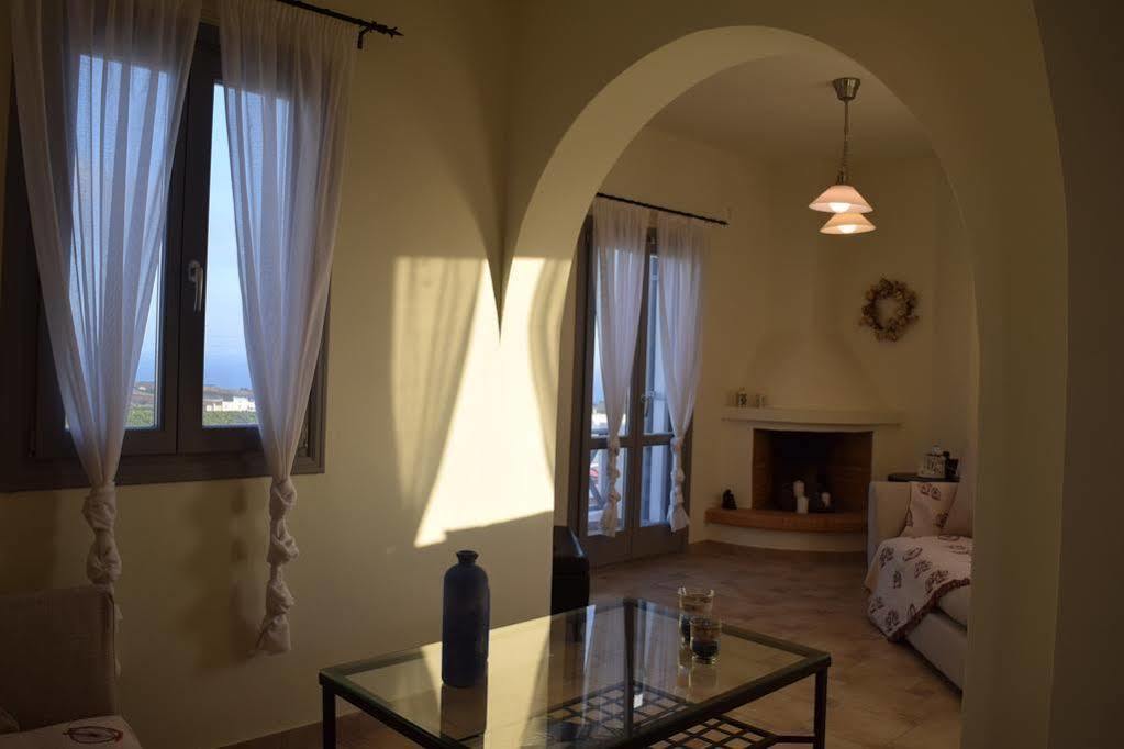 Hemera Holiday Home Villa On Santorini อาโกรตีรี ภายนอก รูปภาพ