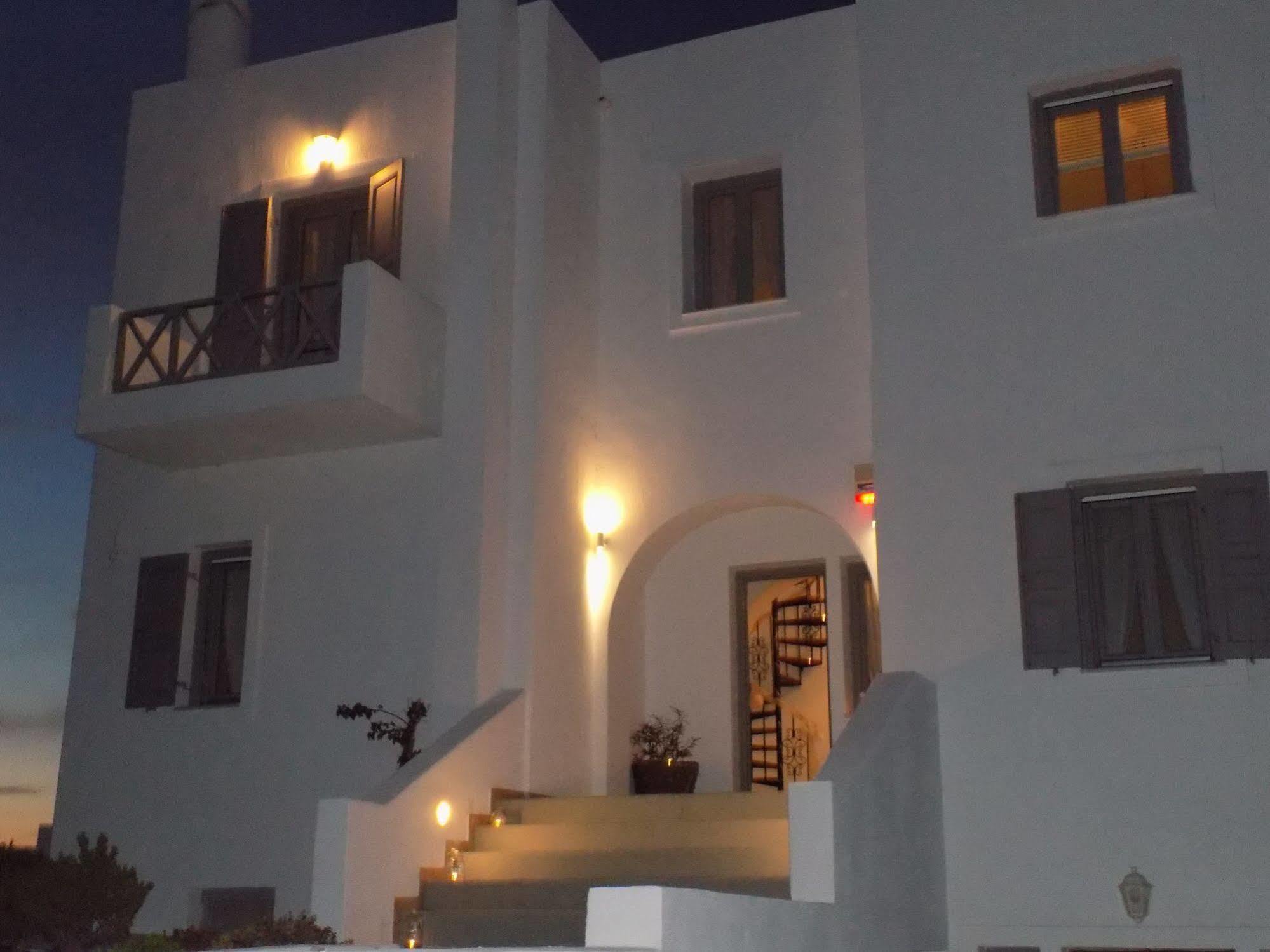 Hemera Holiday Home Villa On Santorini อาโกรตีรี ภายนอก รูปภาพ