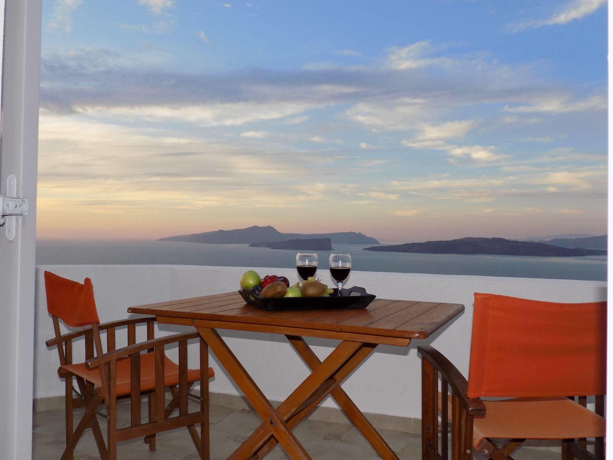 Hemera Holiday Home Villa On Santorini อาโกรตีรี ภายนอก รูปภาพ